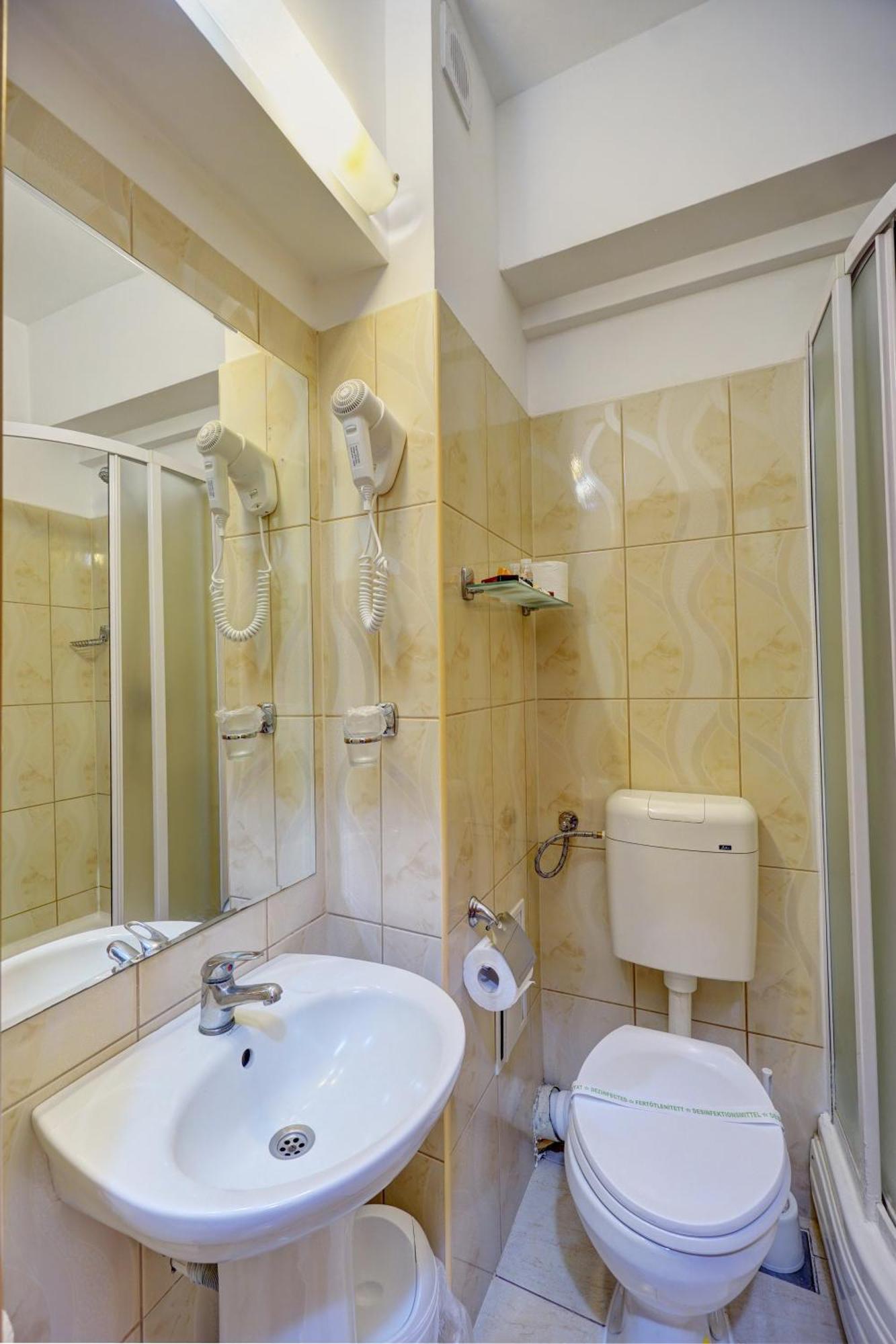 ביילה טושנד Hotel Ciucas מראה חיצוני תמונה
